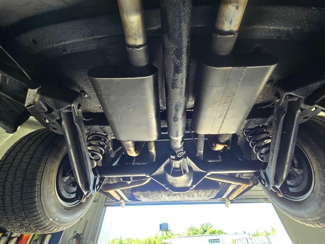 Chevrolet Impala Vehicle Image 26