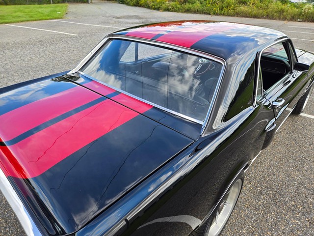 Ford Mustang Vehicle Image 18