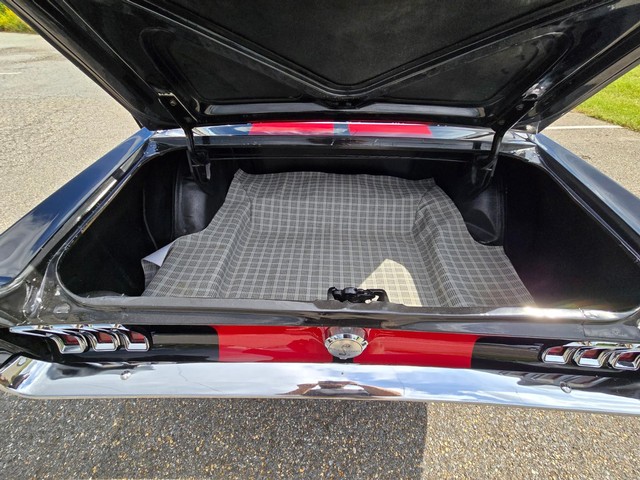 Ford Mustang Vehicle Image 37