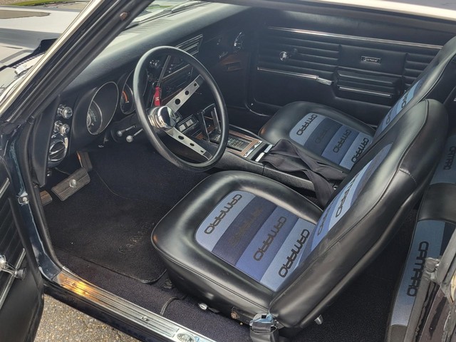Chevrolet Camaro Vehicle Image 10