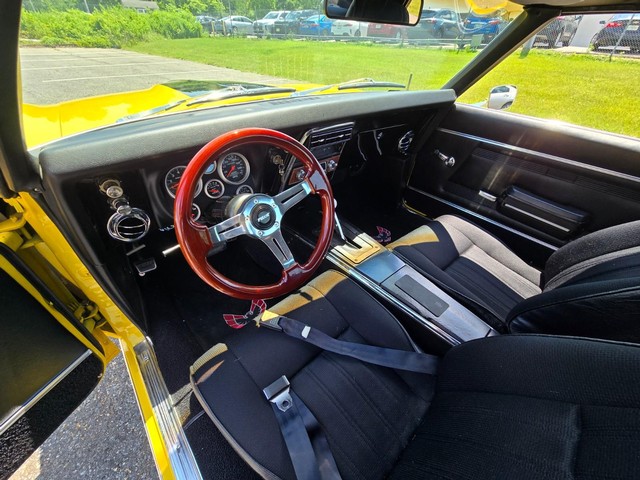 Pontiac Firebird Vehicle Image 21