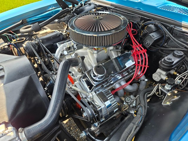 Chevrolet Camaro Vehicle Image 38