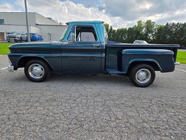Chevrolet C 10 Vehicle Image 02