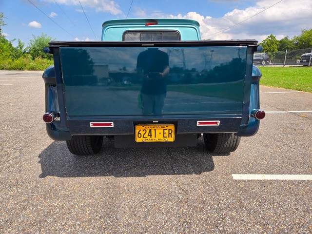 Chevrolet C 10 Vehicle Image 09