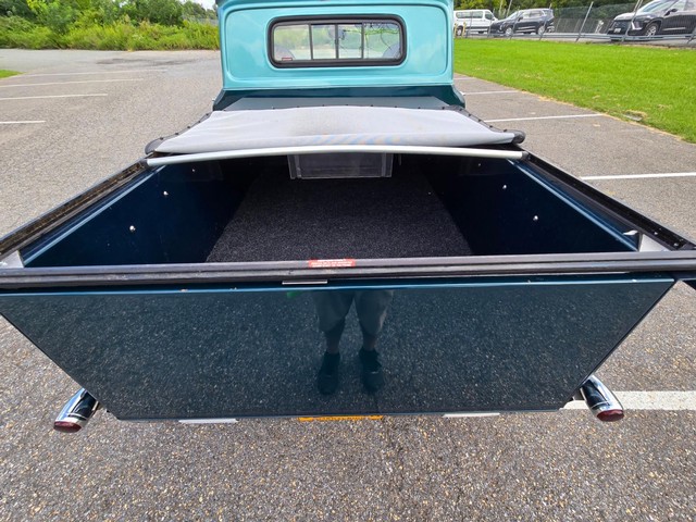 Chevrolet C 10 Vehicle Image 30