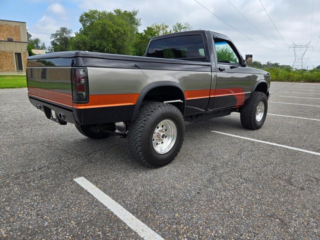 Chevrolet S10 Pickup Vehicle Image 05