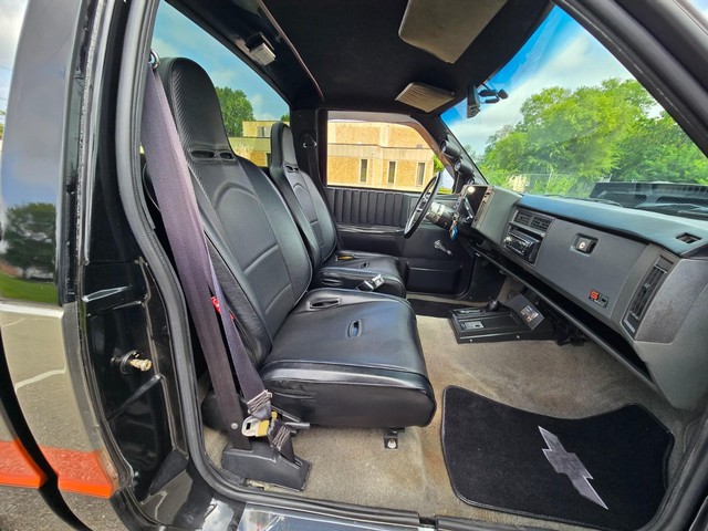 Chevrolet S10 Pickup Vehicle Image 24