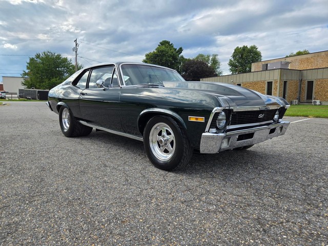 Chevrolet Nova Vehicle Image 03