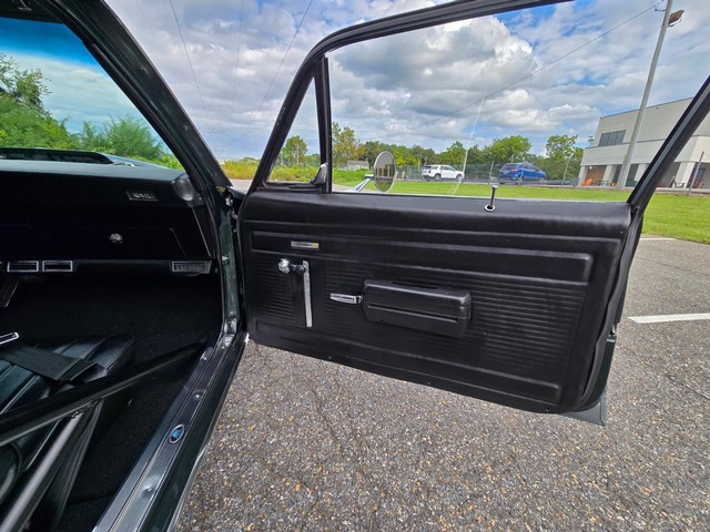 Chevrolet Nova Vehicle Image 20