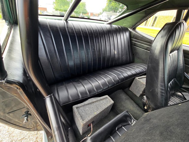 Chevrolet Nova Vehicle Image 24