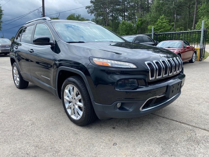 2016 Jeep Cherokee 4WD Limited photo