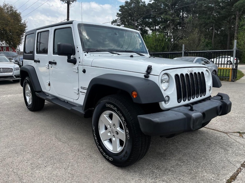 Jeep Wrangler JK Unlimited Vehicle Full-screen Gallery Image 04