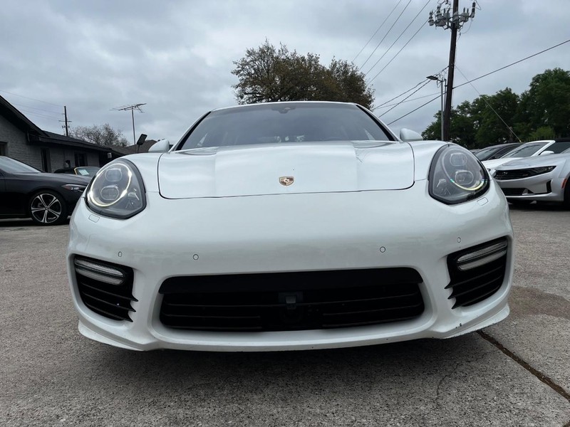 2014 Porsche Panamera Turbo Executive photo