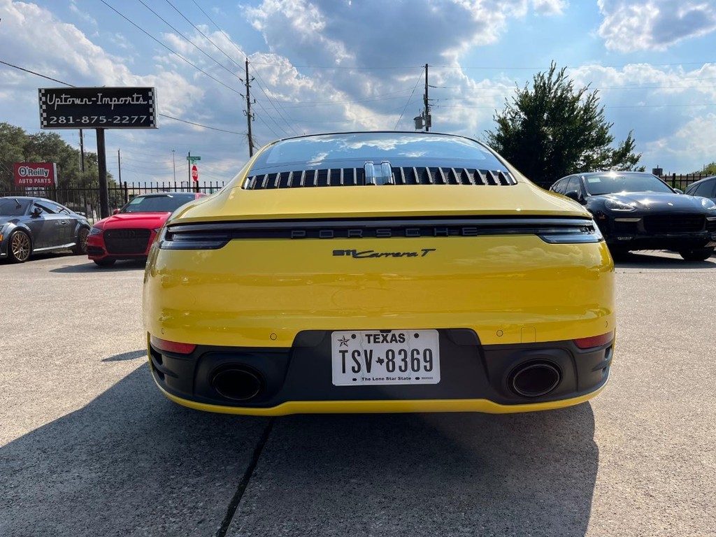 Porsche 911 Vehicle Full-screen Gallery Image 07