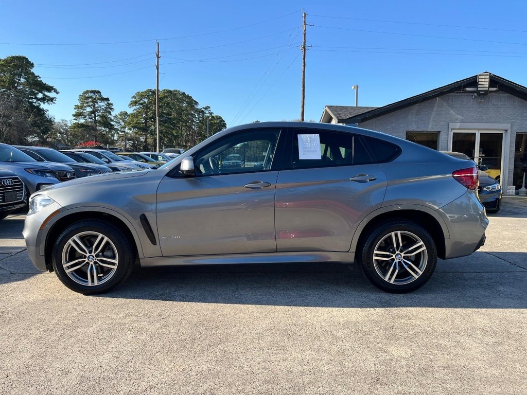 BMW X6 Vehicle Full-screen Gallery Image 09
