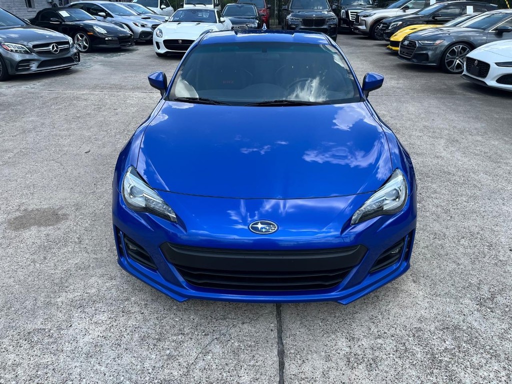 Subaru BRZ Vehicle Full-screen Gallery Image 03