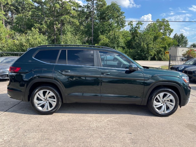 Volkswagen Atlas Vehicle Full-screen Gallery Image 05