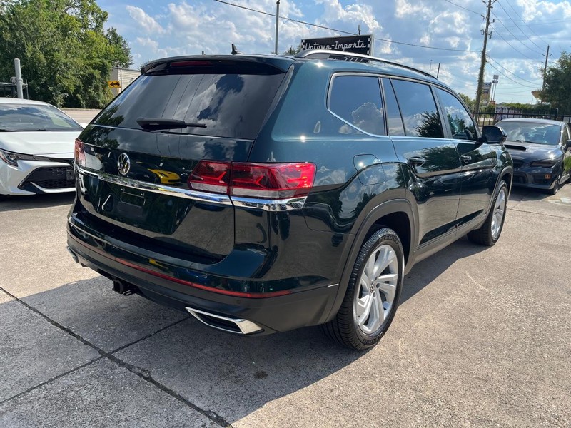 Volkswagen Atlas Vehicle Full-screen Gallery Image 06