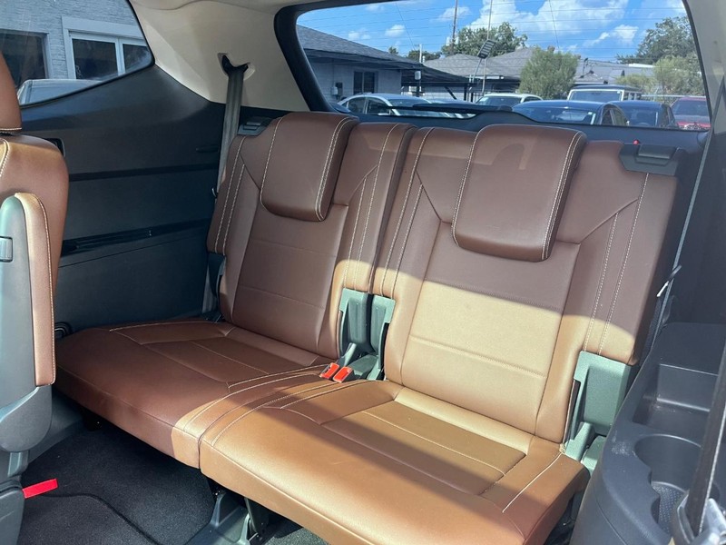 Volkswagen Atlas Vehicle Full-screen Gallery Image 17