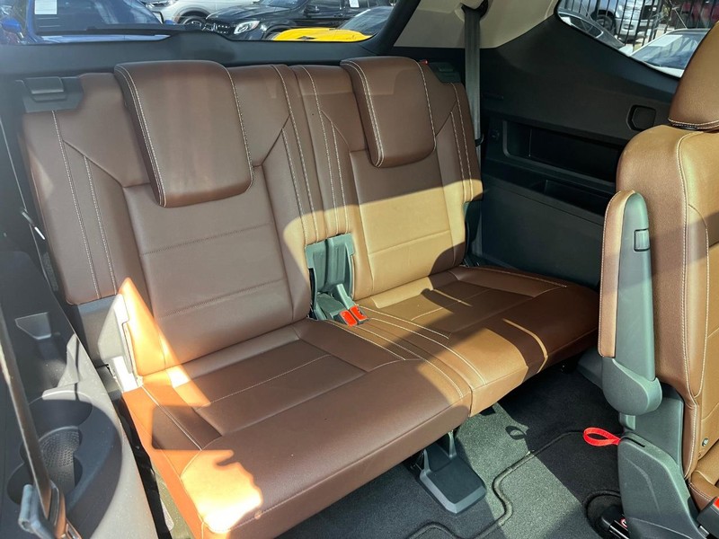 Volkswagen Atlas Vehicle Full-screen Gallery Image 20