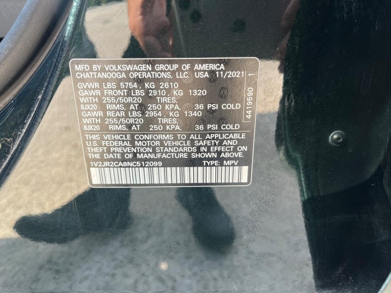 Volkswagen Atlas Vehicle Full-screen Gallery Image 31