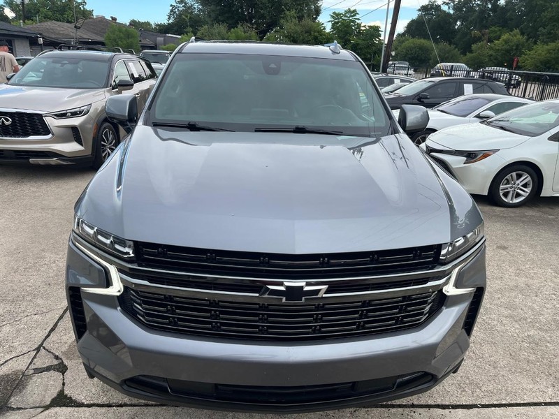 Chevrolet Tahoe Vehicle Full-screen Gallery Image 03