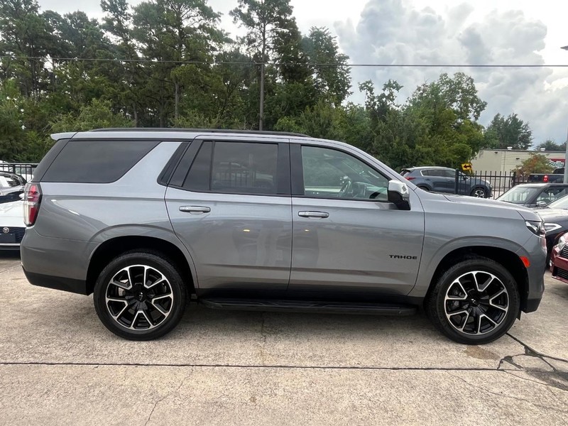 Chevrolet Tahoe Vehicle Full-screen Gallery Image 05