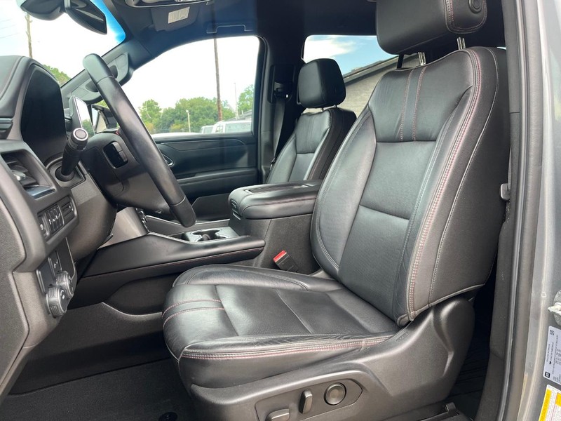 Chevrolet Tahoe Vehicle Full-screen Gallery Image 11