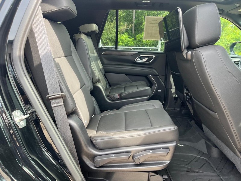 Chevrolet Tahoe Vehicle Full-screen Gallery Image 16