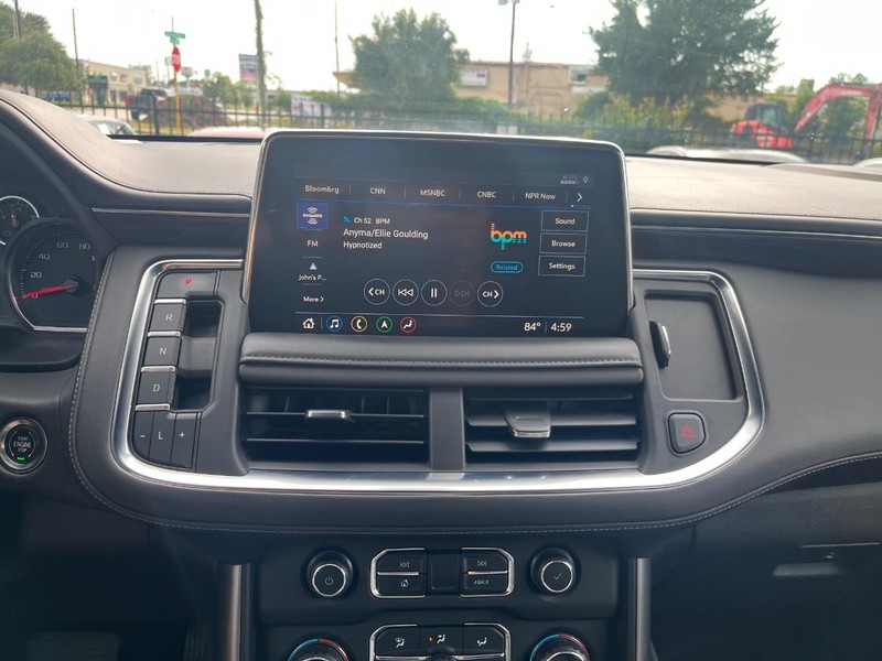 Chevrolet Tahoe Vehicle Full-screen Gallery Image 22