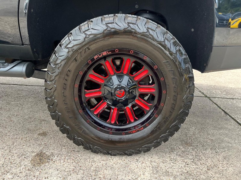 Chevrolet Tahoe Vehicle Full-screen Gallery Image 30