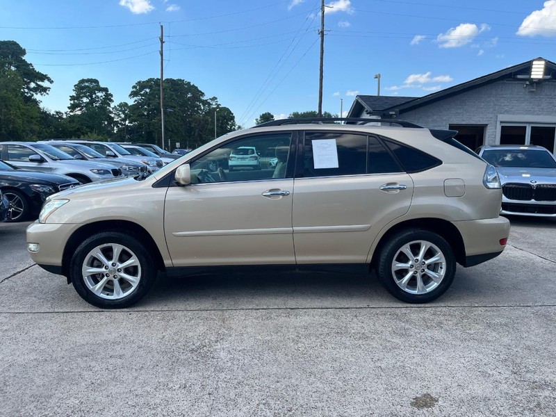 Lexus RX 350 Vehicle Full-screen Gallery Image 09