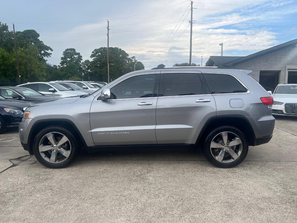 Jeep Grand Cherokee Vehicle Full-screen Gallery Image 09