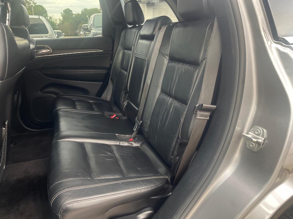 Jeep Grand Cherokee Vehicle Full-screen Gallery Image 18