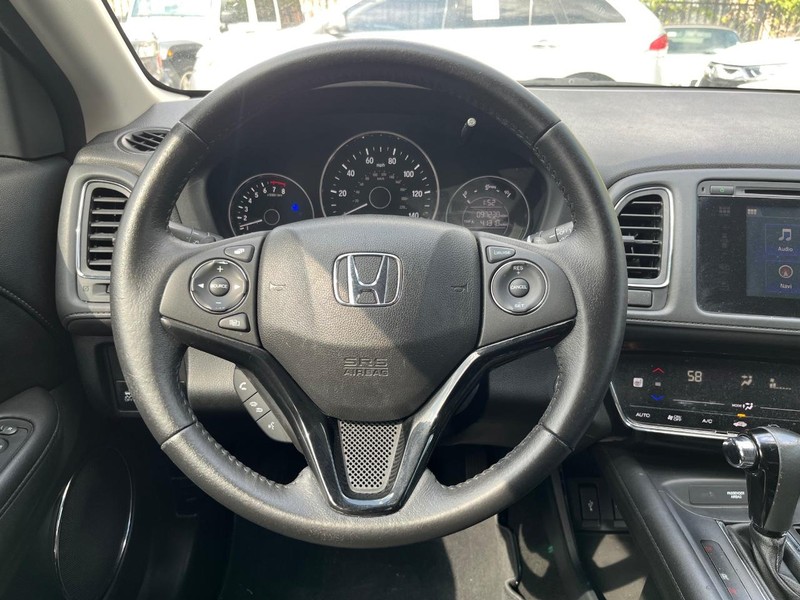 Honda HR-V Vehicle Full-screen Gallery Image 20