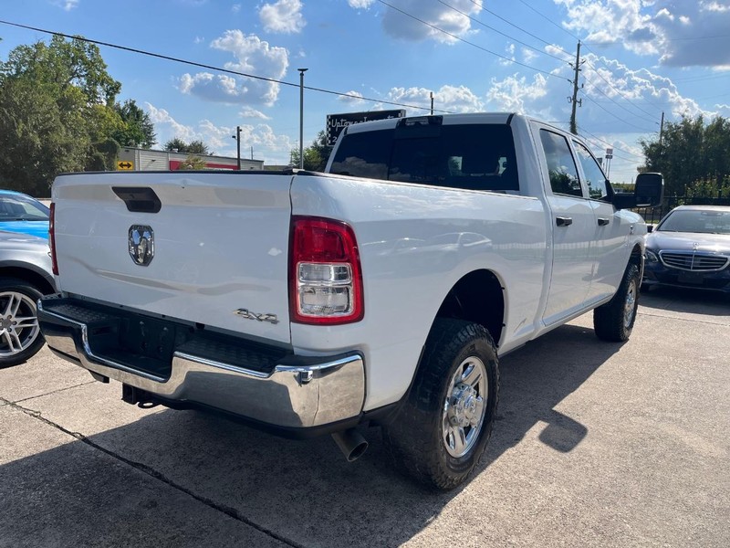 Ram 2500 Vehicle Full-screen Gallery Image 06