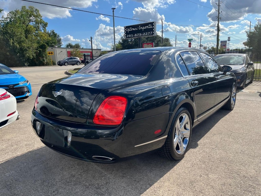 Bentley Continental Flying Spur Vehicle Full-screen Gallery Image 06