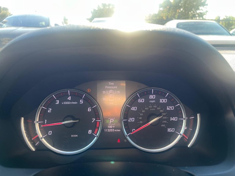 Acura TLX Vehicle Full-screen Gallery Image 21