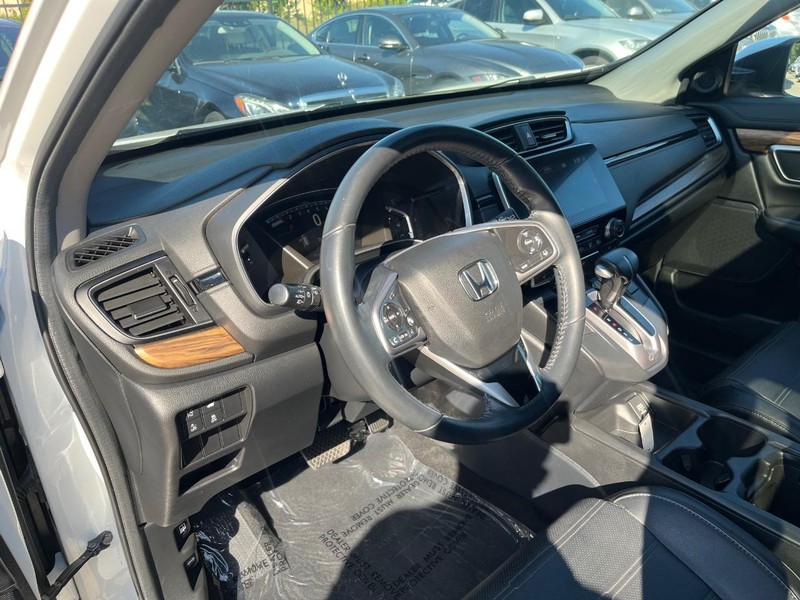 Honda CR-V Vehicle Full-screen Gallery Image 10