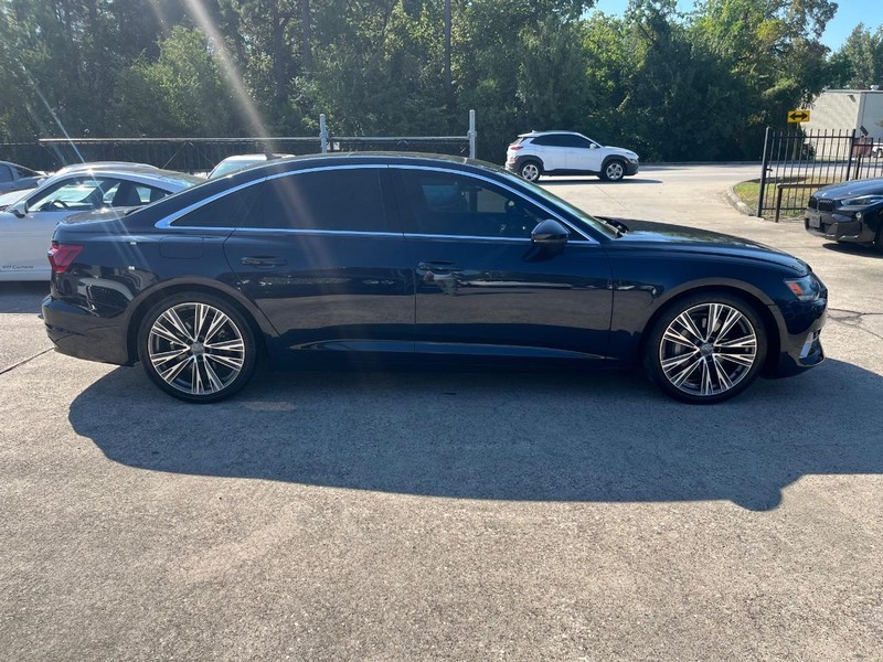 Audi A6 Vehicle Full-screen Gallery Image 05