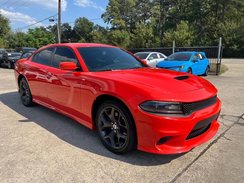 Dodge Charger Vehicle Full-screen Gallery Image 04