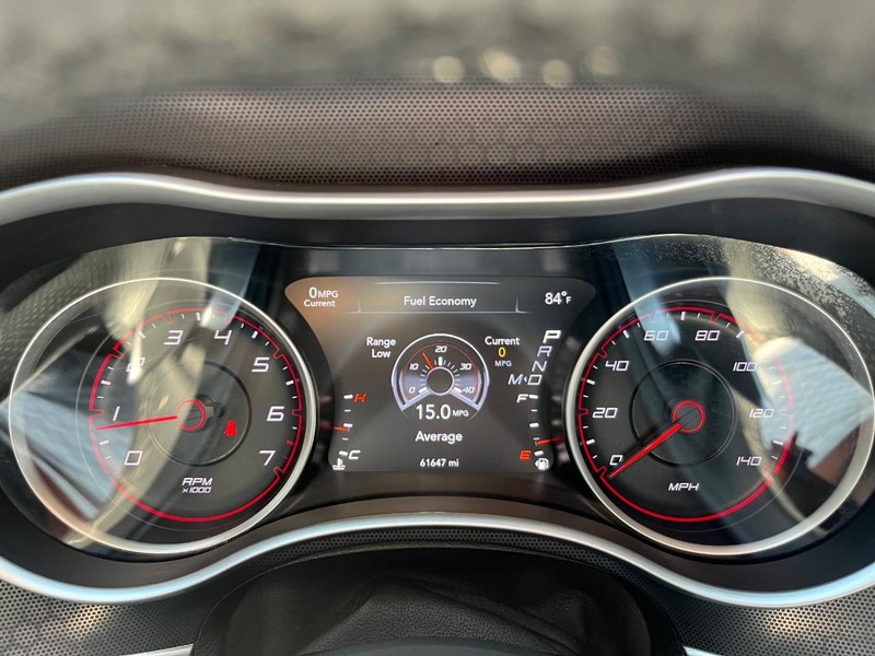 Dodge Charger Vehicle Full-screen Gallery Image 21