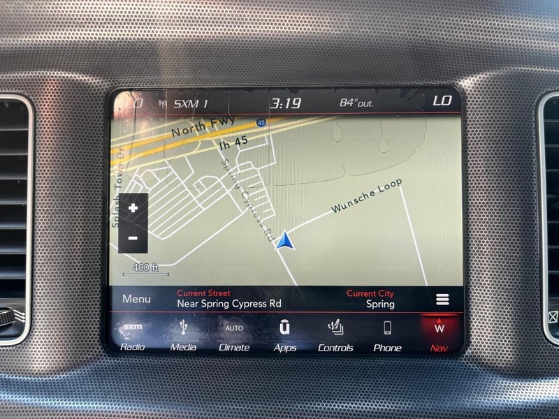 Dodge Charger Vehicle Full-screen Gallery Image 23