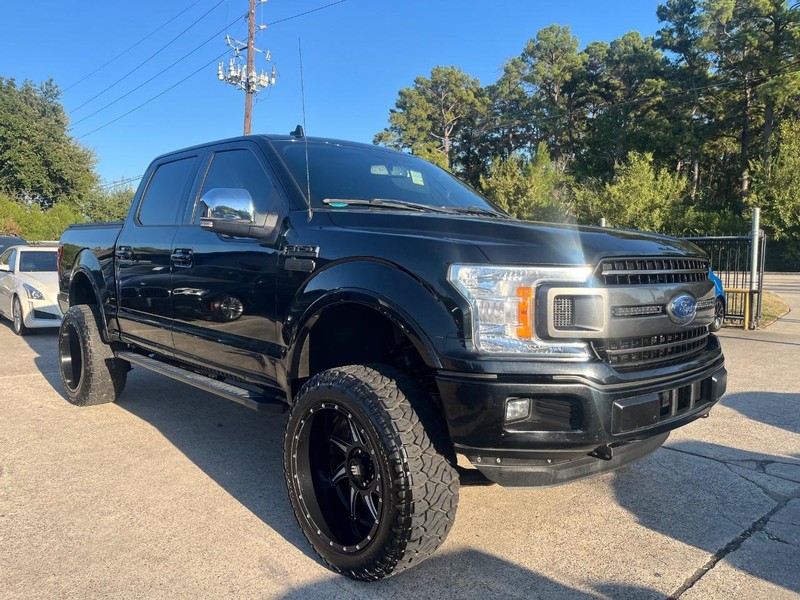 Ford F-150 Vehicle Full-screen Gallery Image 04