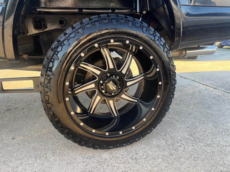 Ford F-150 Vehicle Full-screen Gallery Image 27