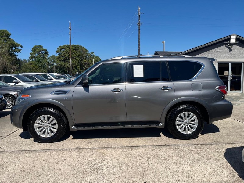 Nissan Armada Vehicle Full-screen Gallery Image 09