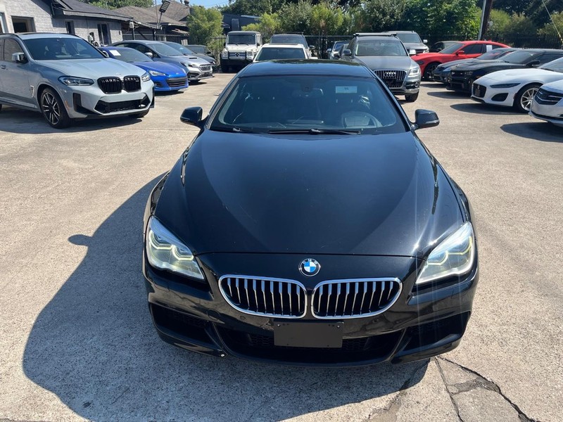 BMW 640i Gran Coupe Vehicle Full-screen Gallery Image 02