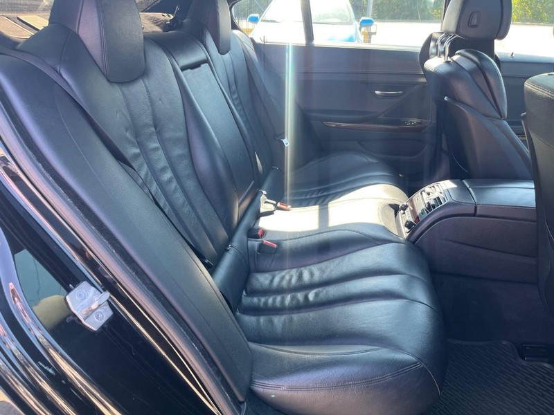 BMW 640i Gran Coupe Vehicle Full-screen Gallery Image 18