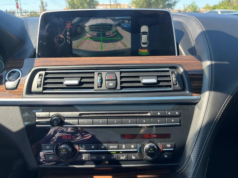 BMW 640i Gran Coupe Vehicle Full-screen Gallery Image 22