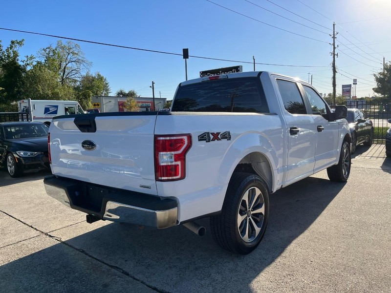 Ford F-150 Vehicle Full-screen Gallery Image 06